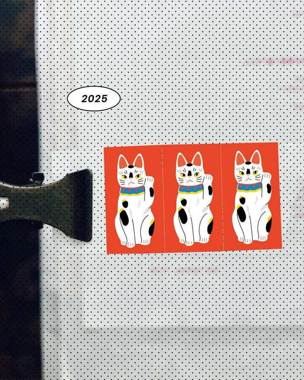 Somesortof.Fern : Lucky Cat