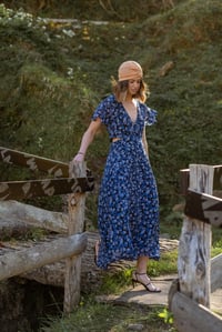 Image 2 of Vestido Alba