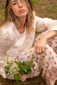 Image 2 of Camisa Sunflower