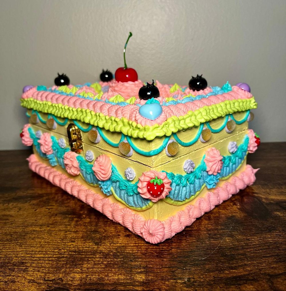 Image of Rainbow Dream Cake Box