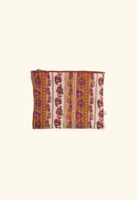 Image 2 of Neceser Mediano Petite Pochette Flores Grenat