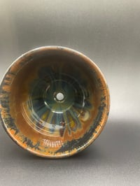 Image 3 of Plant pot