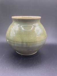 Image 2 of 4.5” plant pot 