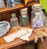 Image 2 of Brown Shelf (Medium)