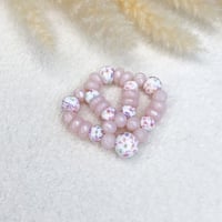 Image 2 of Anneau de dentition .. Hortensia .. Coquillage 
