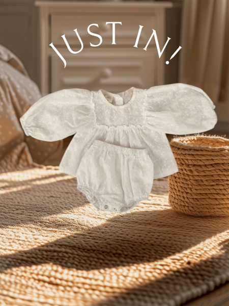 Image of White 2pc baby set