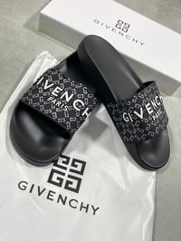 Image 2 of Mens Giveaway Sliders (1:1)