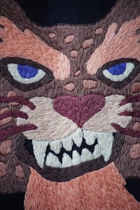 Image 5 of SHIRT with a unique tiger needle