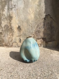 Image 1 of vase (melty)