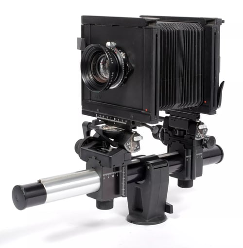 Image of Sinar F2 4X5 Camera with Schneider 210mm F5.6 MC lens + holders + film #0286