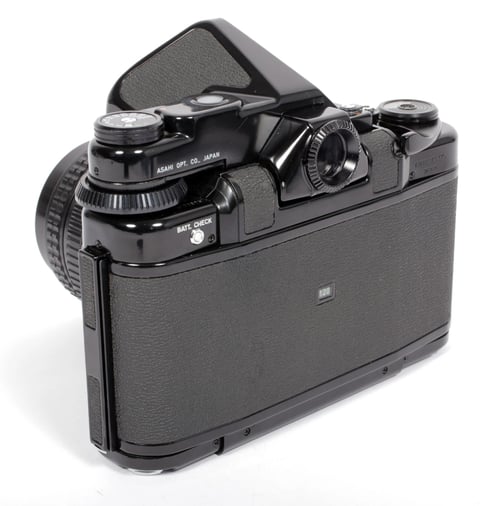 Image of Pentax 67 MLU 6X7 camera with metered prism and LATE SMC 90mm F2.8 lens #0284
