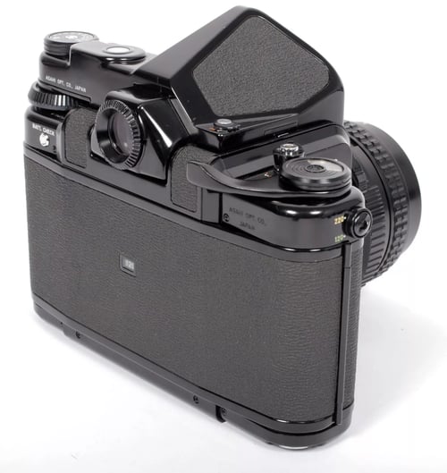 Image of Pentax 67 MLU 6X7 camera with metered prism and LATE SMC 90mm F2.8 lens #0284