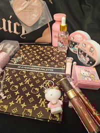 Image 5 of Juicy Couture Urban Heritage Bowler Meets Hello Kitty Bundle 