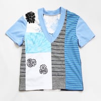 Image 1 of blues petals courtneycourtney adult size m/l medium large vneck short sleeve tee tshirt top