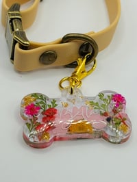 Image 4 of Resin Dog tag, Flower dog tag, Cute dog tag, Circle tag, Unique tag, Dog lover, Flowers, Resin, G...