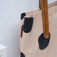 Image 2 of Dots Soft Tote black and ochre