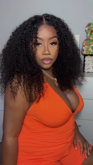 Image of 8x5 Curly Lace Closure in 20”