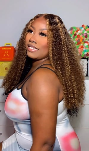 Image of 4x4 Reversible Curly Lace Closure Wig in 24”