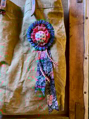 Image of rosette - no. 08