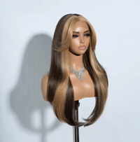 Image 2 of 26 Inch Layered Straight Synthetic Wig
