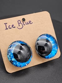 Image 5 of Ice blue 
