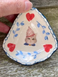 Image 1 of Spotted Hat, Cat Trinket Dish