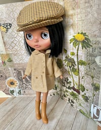 Image 5 of Nineteen zero six Parisienne yellow linen coat