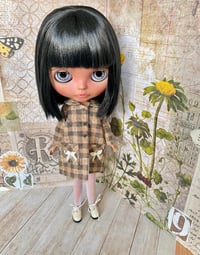 Image 3 of Nineteen zero six Parisienne coat in etched check