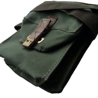 Image 3 of UK GAS MASK BAG LIGHT II 1954 OG