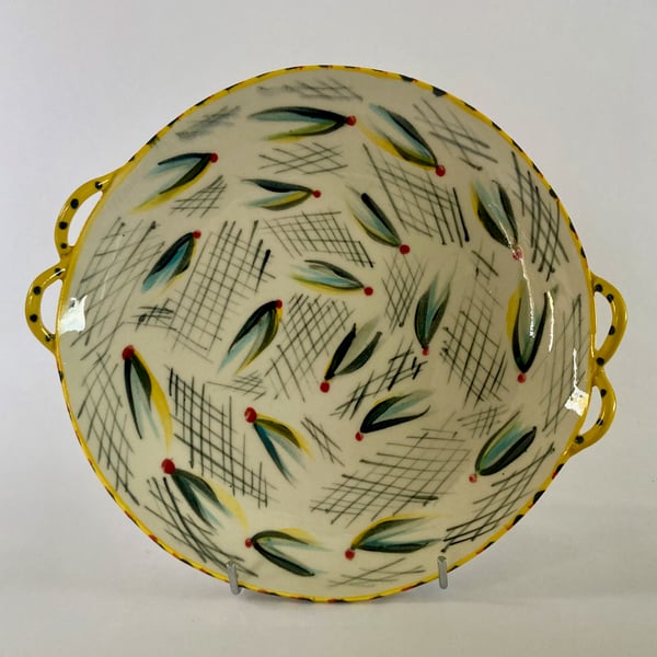 Image of Dishes with handles
