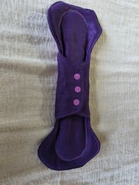 Image 5 of Linen Heavy Absorbency Pad Set - Purple