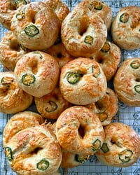 Cheddar Jalapeno Bagels (Half-Dozen)