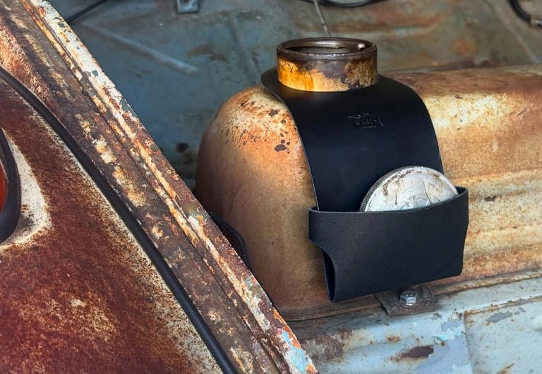 Image of Beetle Fuel Cap Holder - 80mm Filler Neck