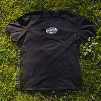 CAMISETA NEGRA OVERSIZE