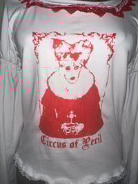 Image 2 of közi long-sleeve cutsew (white x red)