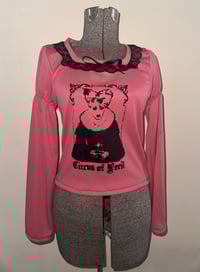Image 1 of közi long-sleeve cutsew (pink x black)