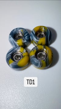 Image 1 of Tie-Dye Acrylic Fingerboard Wheels