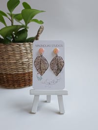 Image 1 of Spring Marble Gold Leaf