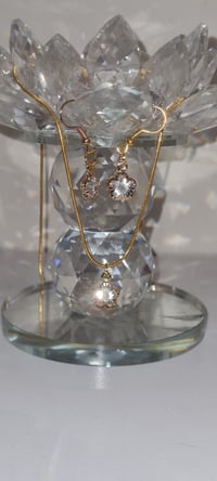 Image 2 of ARIIPAEA Lueur d’Or Collection (Glow of Gold Collection)