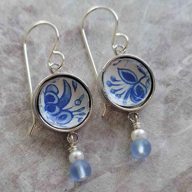 Delft Blue Vintage Tin Lever Back Earrings – Repurposed Recycled from a Vintage Cookie Tin