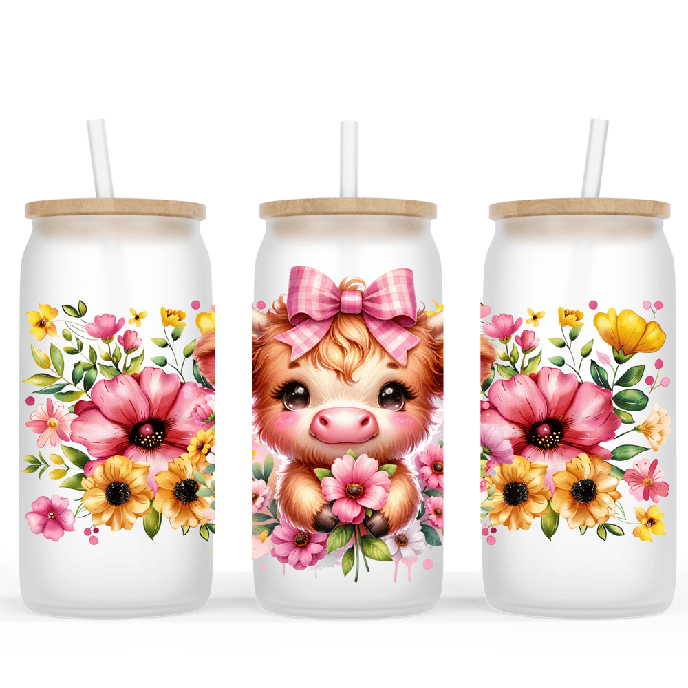 Image of Floral Highland Cow Glass Cup🐮💐(16oz or 20oz Size)