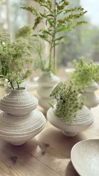 Image 4 of Lace Coil 2 tier vase- L
