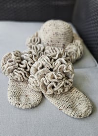 Image 1 of Classic Speckled Hat & Signature Socks Bundle