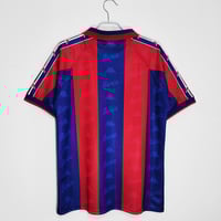 Image 2 of Barcelona 1995/97 Home Retro