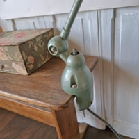 Image 3 of ANCIENNE LAMPE SUR ÉTAU JIELDÉ 2 BRAS