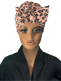 Image 4 of LUXE bow bath caps 