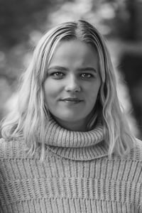 Image 3 of Portrait | Outdoor