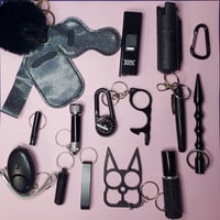 Black discreet taser set