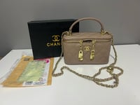 Image 4 of Box Bag (1:1)