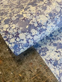 Image 2 of PRINTED Marbled Paper - 'Cornflower Grain'